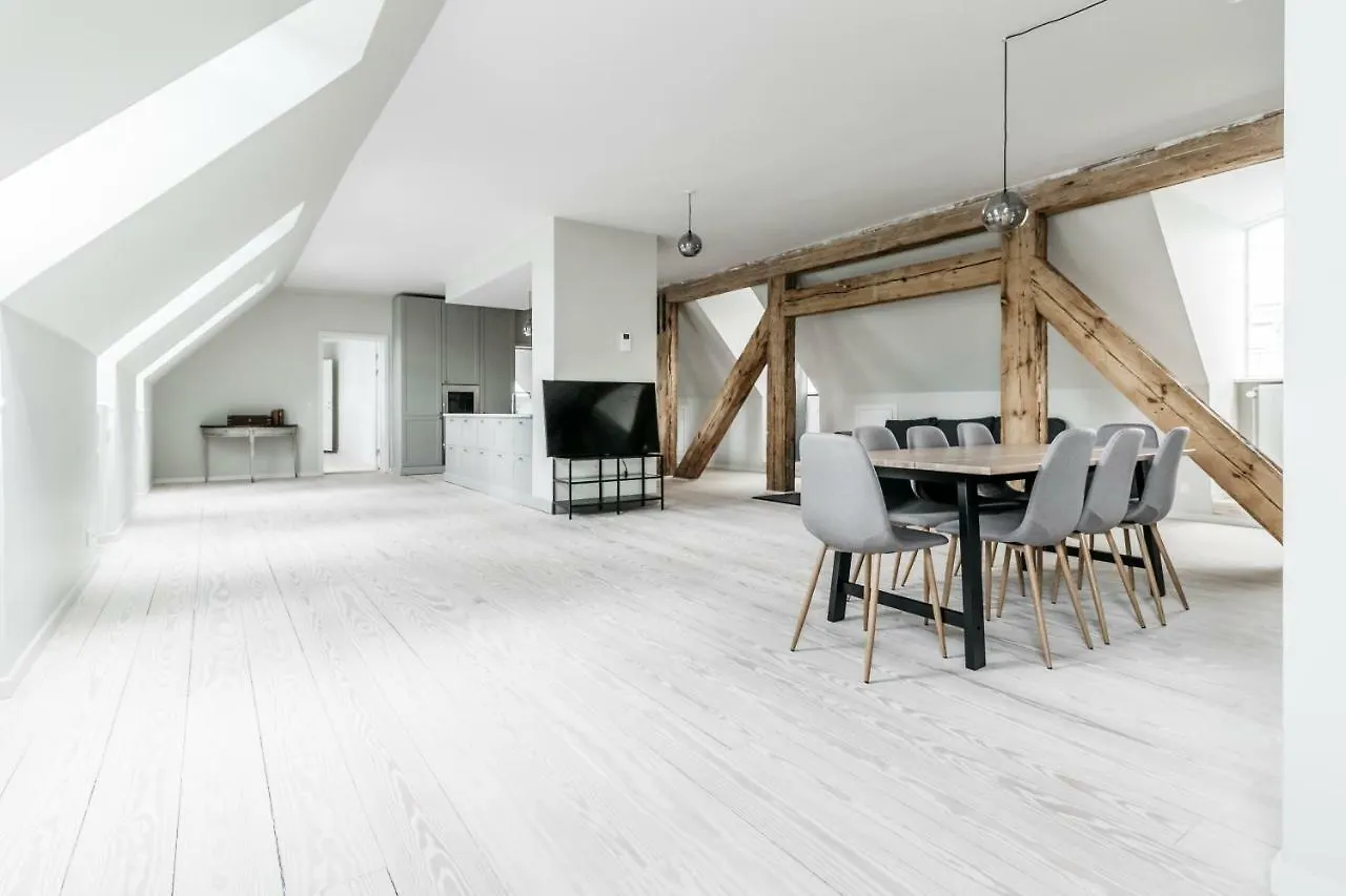 Majestic 300M2 Apartment Copenhagen