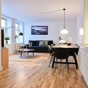 Apartment Sanders Tower - Cozy Two-bedroom In Charming, Copenhagen