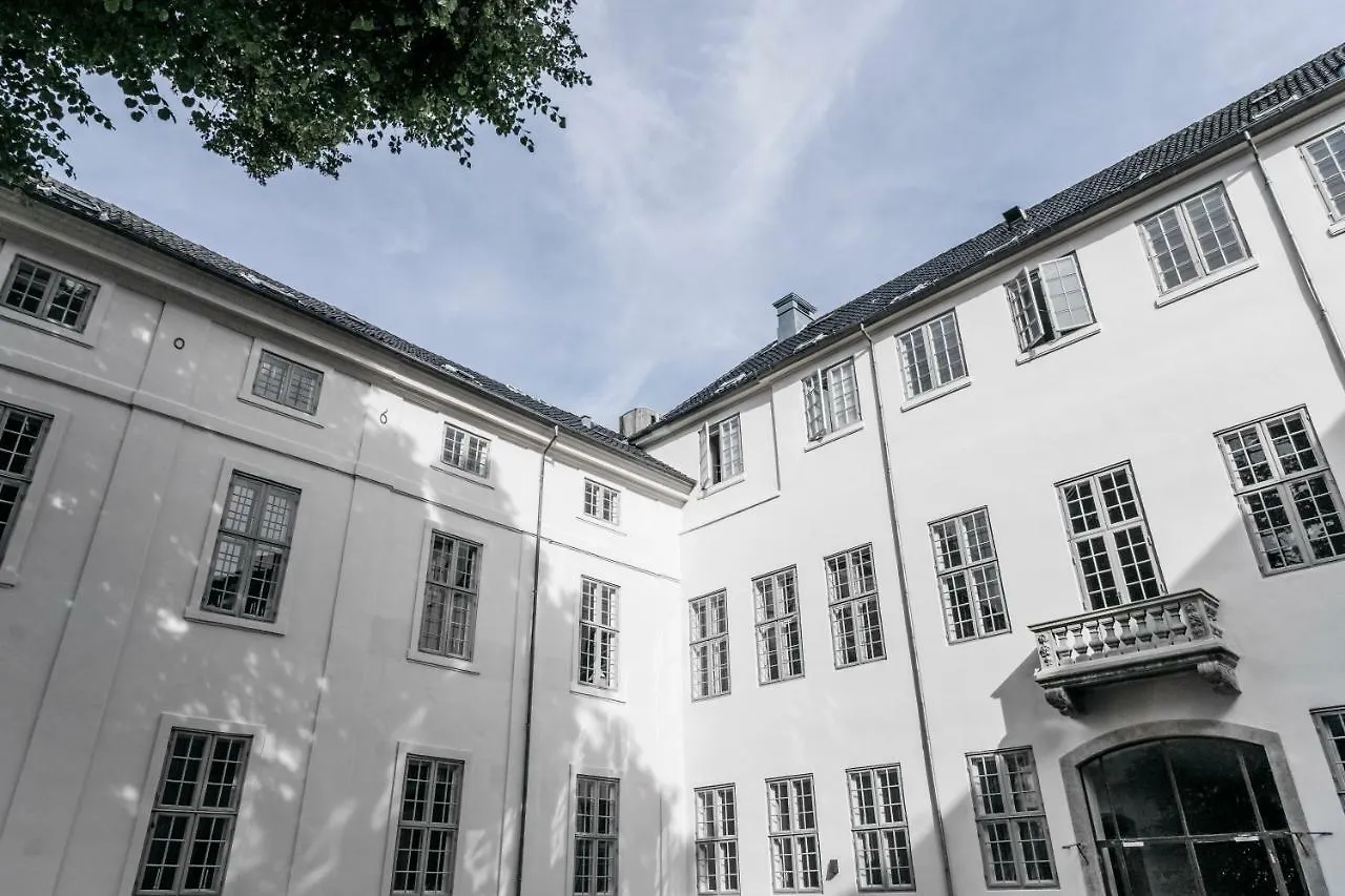 Majestic 300M2 Apartment Copenhagen